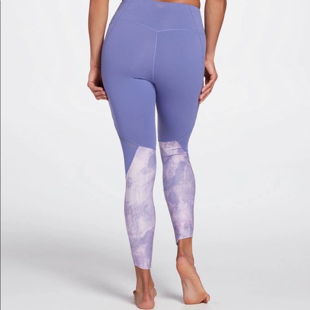 Calia by Carrie Underwood 7/8 leggings - Picture 9 of 10